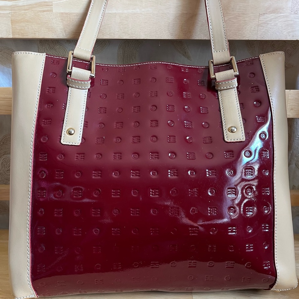 Arcadia Genuine Patent Leather Red and Tan Embossed Tote - Picture 2 of 7